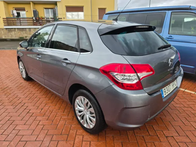 Citroen C4 2011