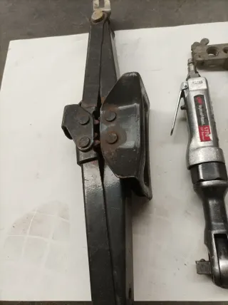 Herramientas Neumáticas y Gato tijera