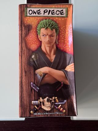 Figura Roronoa Zoro Kimono 3 Espadas