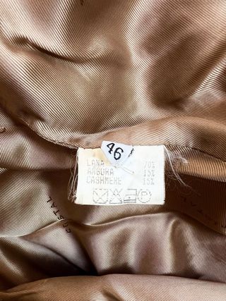 LIQUIDACIÓN: Abrigo de lana vintage color beige