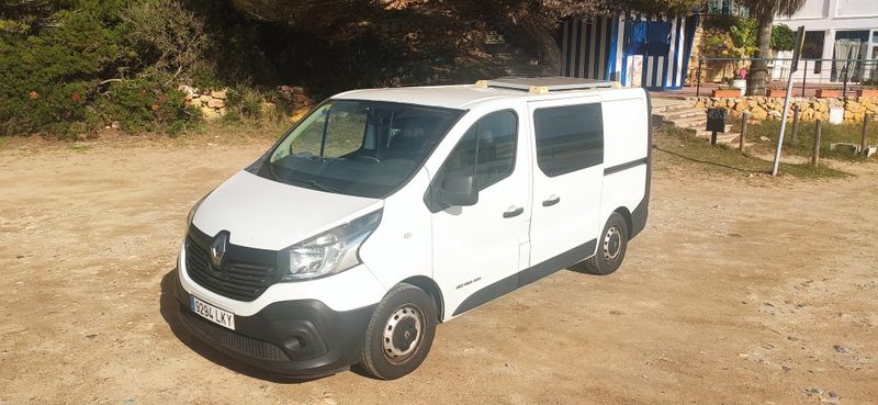 Renault Trafic 2015 - foto 1