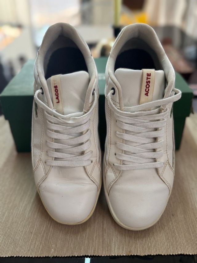 Zapatos Lacoste Blancos y Azules