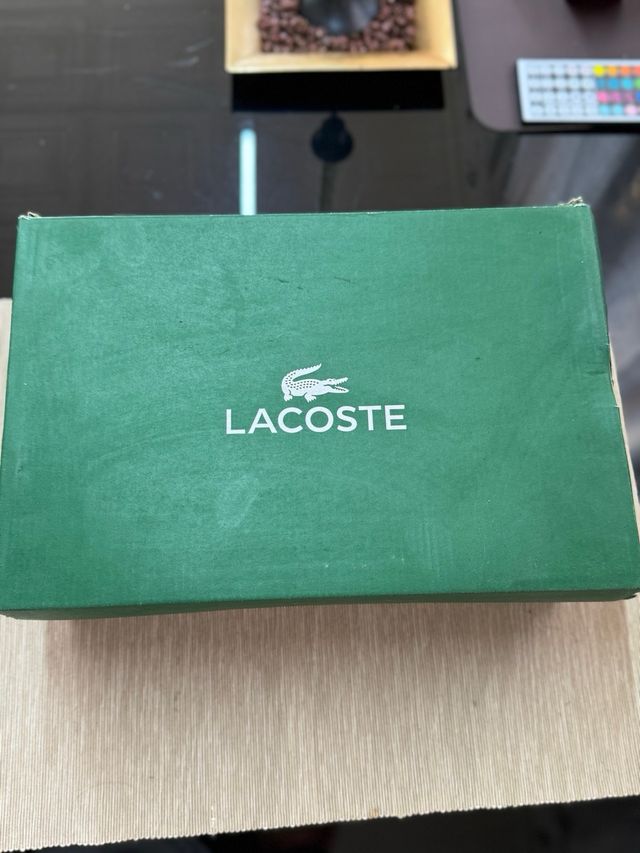 Zapatos Lacoste Blancos y Azules