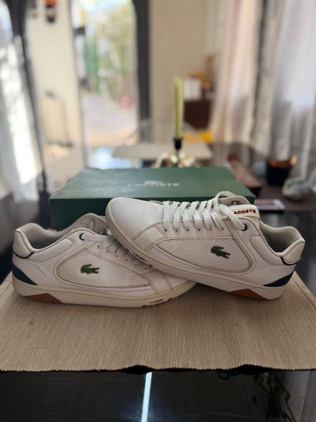 Zapatos Lacoste Blancos y Azules