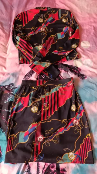 Conjunto Top y Falda Estampado Náutico