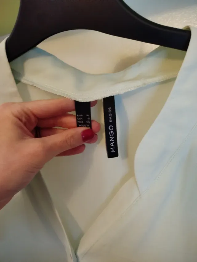 Blusa Mango verde agua  talla XL