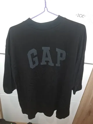 Camiseta Yeezy Gap Talla M