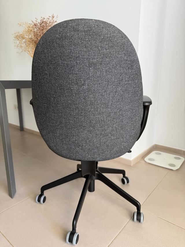 Silla de oficina IKEA HATTEFJÄLL gris