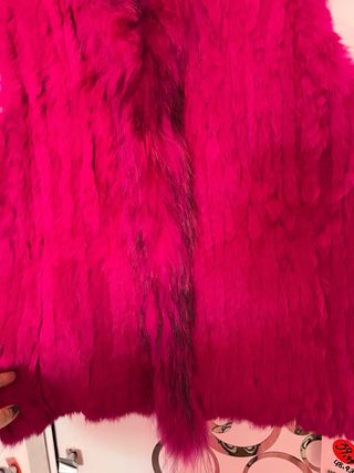 Chaleco Pelo Natural color fucsia