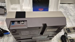 NINTENDO NES - CONTROL DECK - PAL Mattel Version