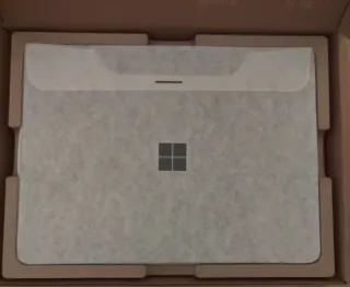 Surface Copilot PC Intel 13.8 512GB SSD