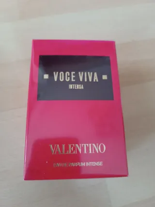 Valentino Voce Viva Intensa Eau de Parfum 100ml