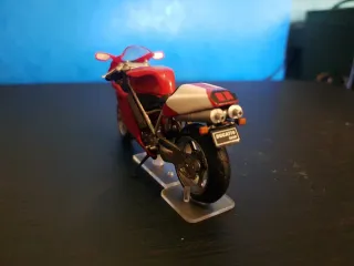 Moto Ducati 998R 1/22 Roja