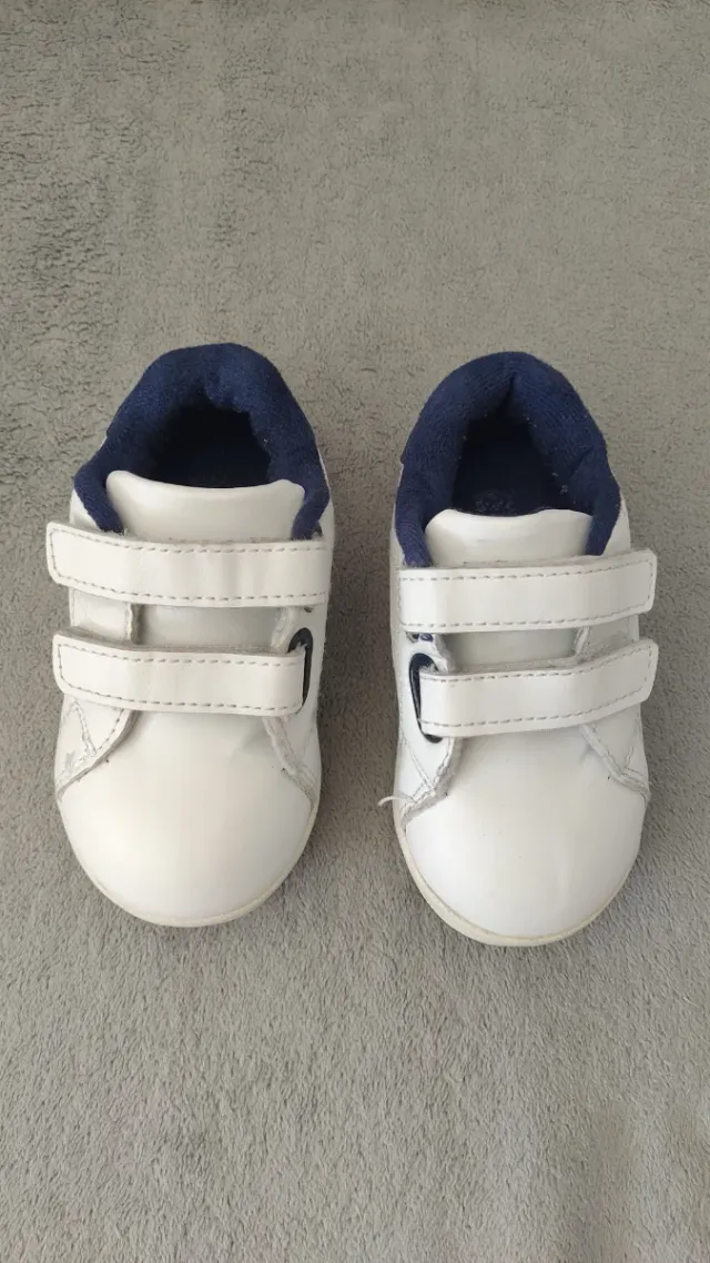 Scarpe bianche con velcro, primi passi, taglia 21-22