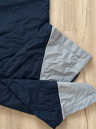Pantalones deportivos Nike azul y gris