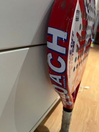 Raqueta Padel Coach Kaizen 38 + Funda Puma
