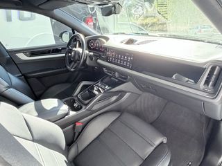 PORSCHE Cayenne Coupé E-Hybrid