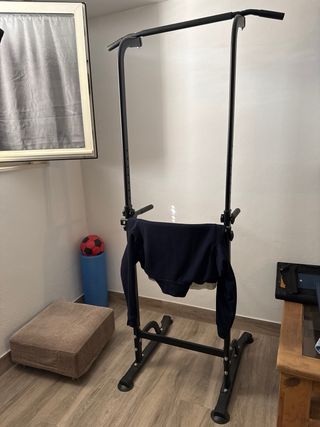 Barra de dominadas para entrenamiento