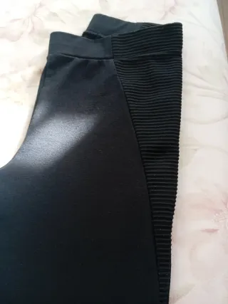 Pantalón de punto negro