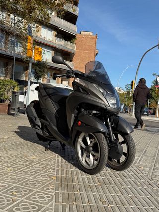 Yamaha Tricity 125 - Scooter 3 ruedas