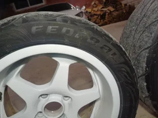 Llantas R15, ET +35, tornilleria 4x100