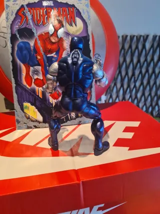 Figura Marvel Legends Cyber