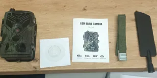 Cámara de fototrampeo con antena