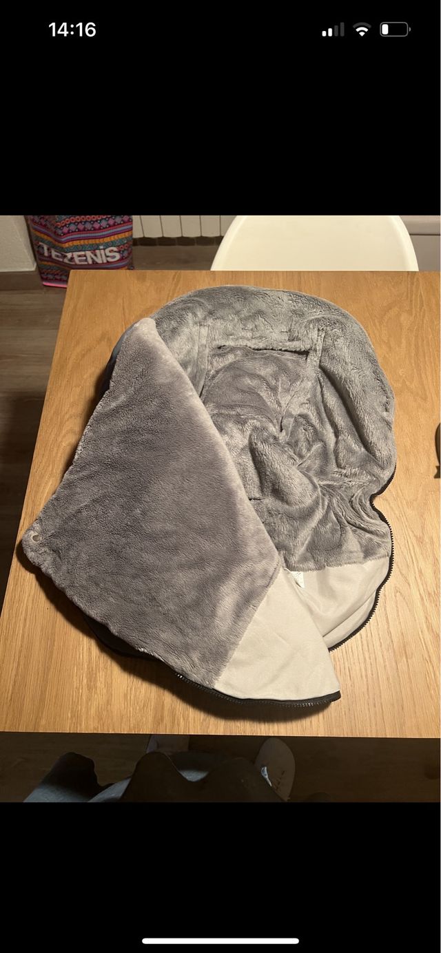 Saco para silla de bebé oso