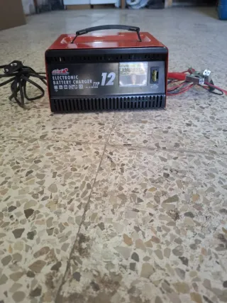 Cargador Batería Electrónico 12V
