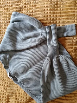 Jersey Zara verde corto talla XS