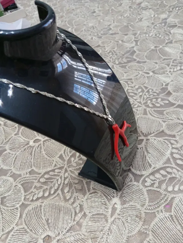 Corallo rosso con collana in argento 925