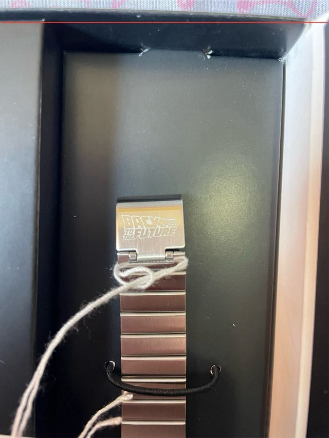 Casio ‘Regreso al Futuro’ Reloj Calculadora