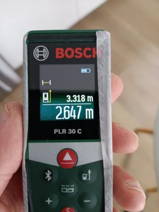 Telémetro Bosch PLR 30 C