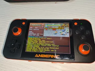 Anbernic RG350 + funda protectora