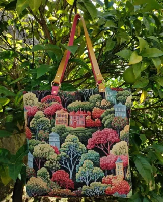 Bolso hecho a mano.Reversible asas piel