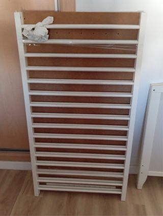 Cuna básica Ikea con colchones, chichoneras, etc