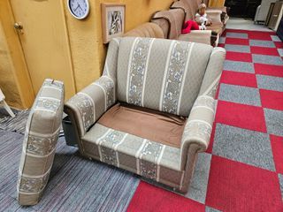 Sofá cama individual - óptimo estado geral Taman