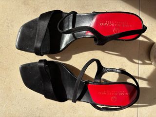 Zapatos de tacón negros Jaime Mascaro