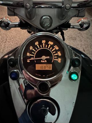 Suzuki Intruder 250cc Moto