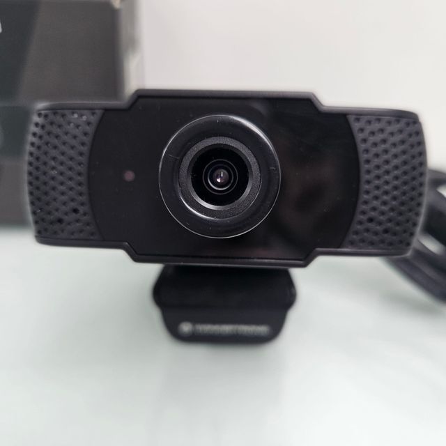 Webcam AMDIS 01B 1080P Full Hd con micrófono