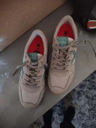 Zapatillas Munich Beige y Rosa Talla 37