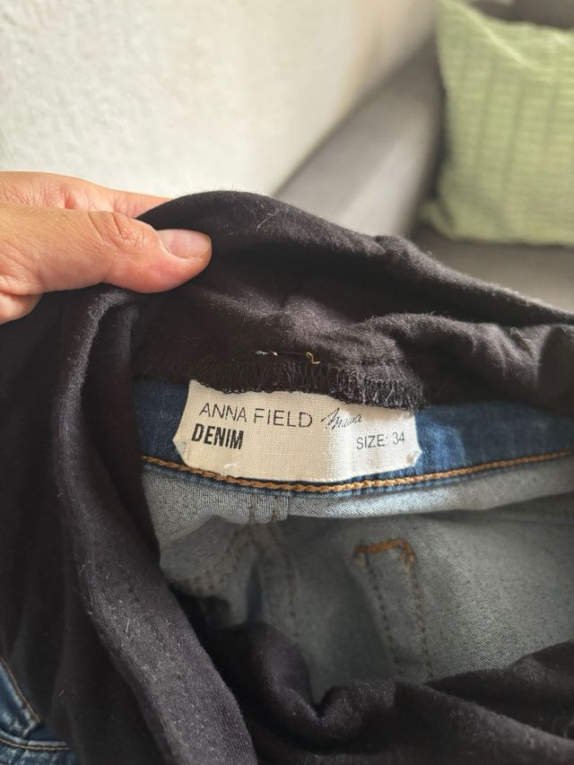 4 Pantalones premamá vaqueros