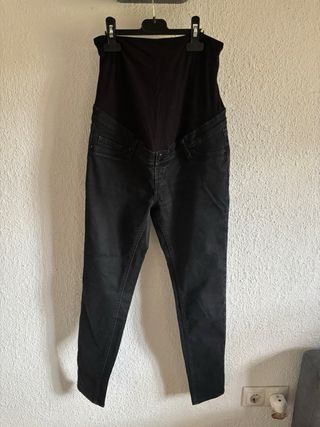 4 Pantalones premamá vaqueros