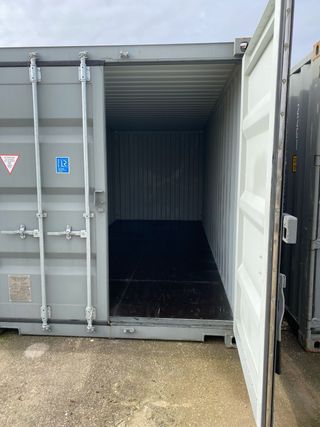 SE ALQUILAN TRASTEROS