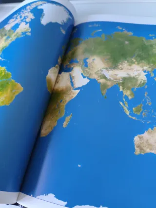 Atles Junior Catalunya I Mon N/e (Catalan Edition)