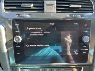 Volkswagen Golf Advance