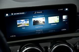 Mercedes CLA MERCEDES-BENZ   200 D DCT