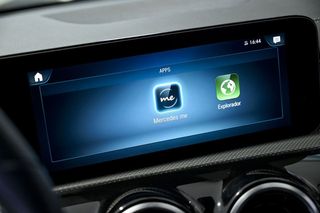 Mercedes CLA MERCEDES-BENZ   200 D DCT