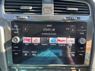 Volkswagen Golf Advance