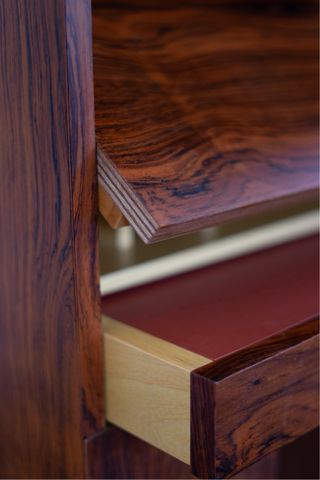 Escritorio de palisandro 1980